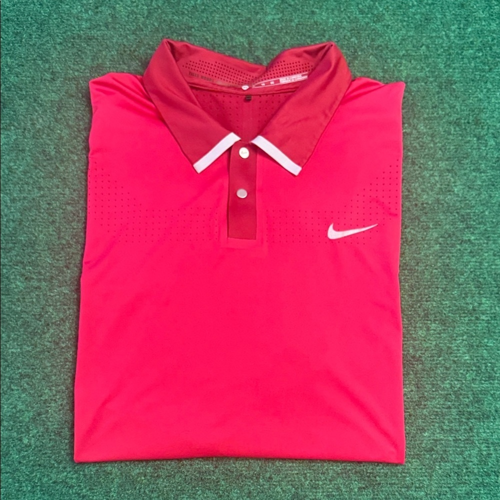 Tiger Woods Collection by Nike Polo (*ICONIC SUNDAY RED COLORWAY*) Size XL